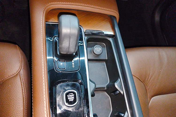 Used Volvo XC90 2022 B6 Zhiyi Luxury Edition 7-Seater
