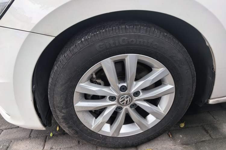 Used Volkswagen Touran 2018 Volkswagen Touran L 280TSI DSG Comfort Edition 7 Seats China V Emission Standard
