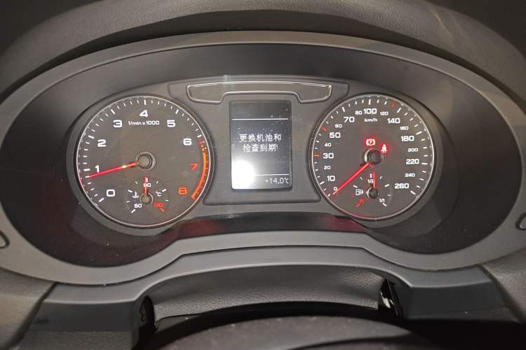 Used Audi Q3 2018 30th Anniversary Edition 30 TFSI Standard Model
