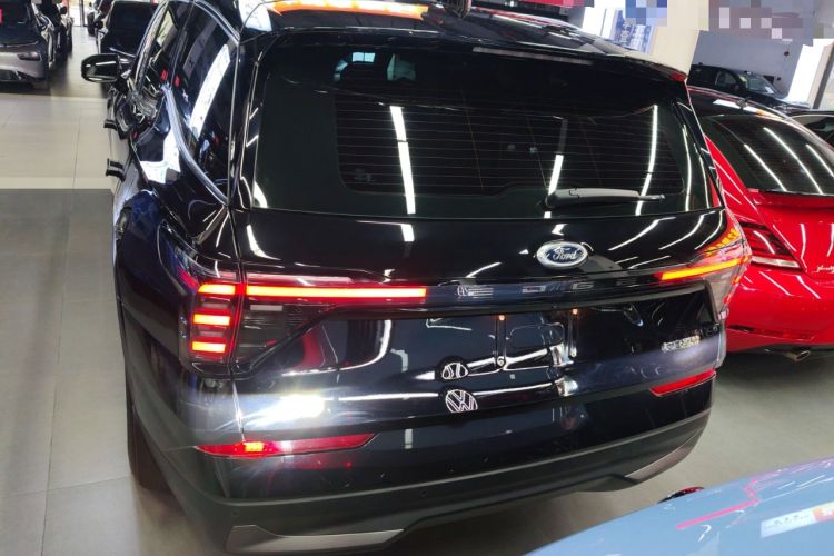 Used Ford Edge 2023 Ford Explorer L 2.0T EcoBoost Two-Wheel Drive 7-Seater Luxury Model
