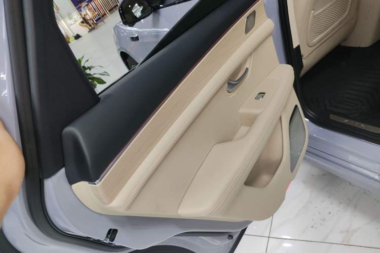 Used Hima AITO M5 2024 Extended-Range Max RS Four-Wheel Drive Advanced Intelligent Driving Version