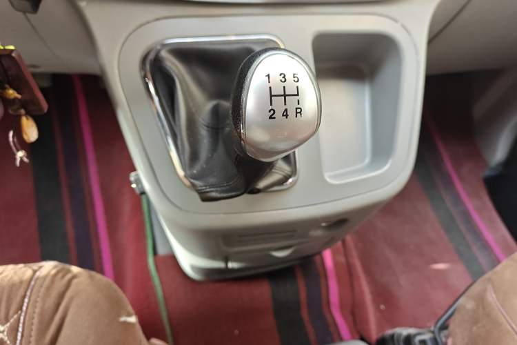 Used JAC Refine M3 2015 Maker Edition 1.6L Luxury Smart Version