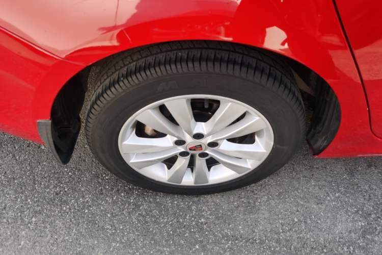 Used Roewe 360 2015 1.5L Automatic Luxury Edition
