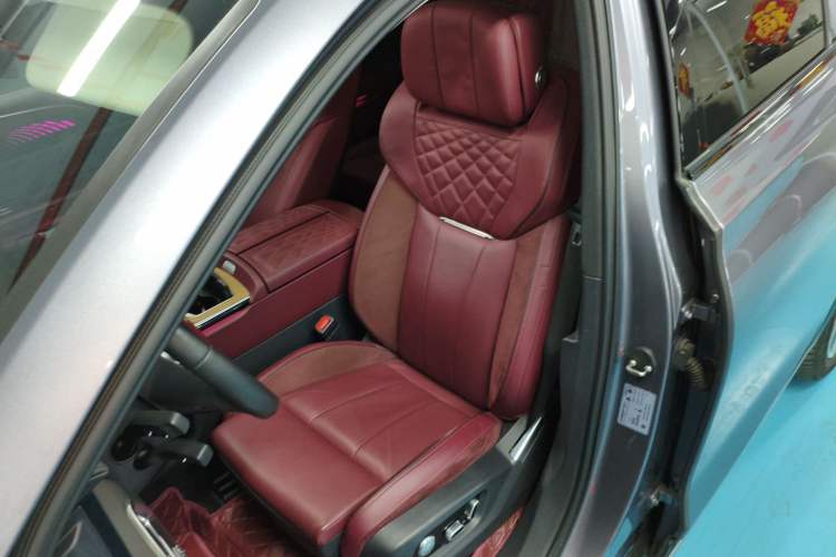 Used Hongqi E-HS9 2022 690 km Range Flagship Edition Six Seats