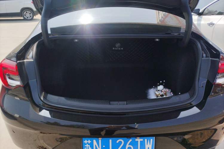 Used Buick Regal 2024 25T Deluxe Edition