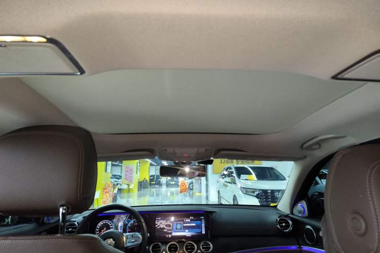 Used Mercedes-Benz E-Class 2019 E 300 L Sporty and Stylish Model
