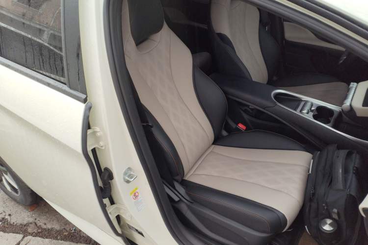 Used BYD Dolphin 2025 420km Free Edition