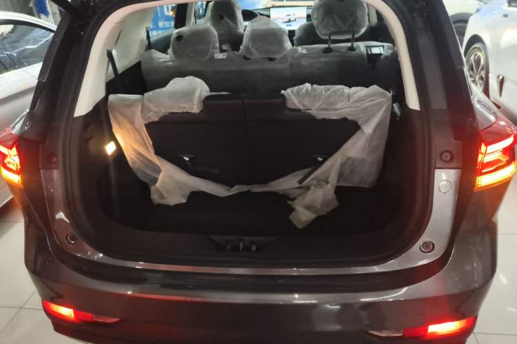 Used Changan CS75 2026 Model PRO 1.5T DCT Prestige 7-Seater