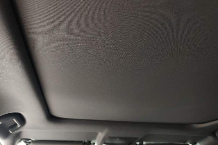 Used Honda UR-V 2017 370TURBO 2WD Prestige Edition China V Headliner