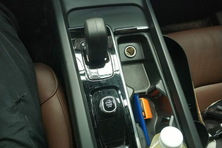 Used Volvo XC60 2022 B5 4x4 Zhiyi Luxury Edition