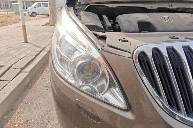 Used Buick GL8 2011 3.0L XT Luxury Business Flagship Edition
