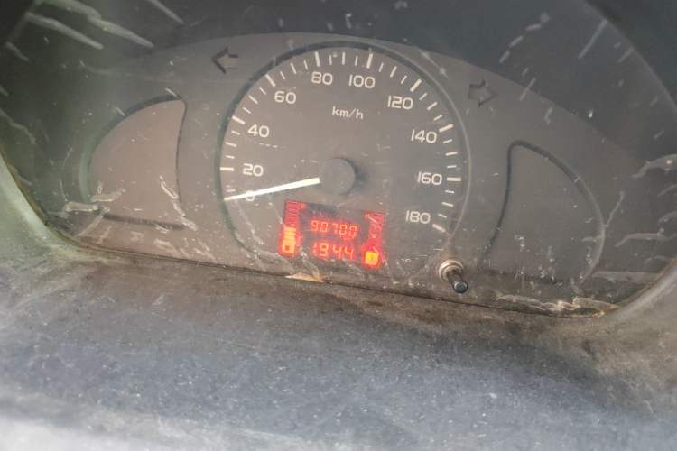 Used Wuling Rongguang 2014 1.2L S Base Model