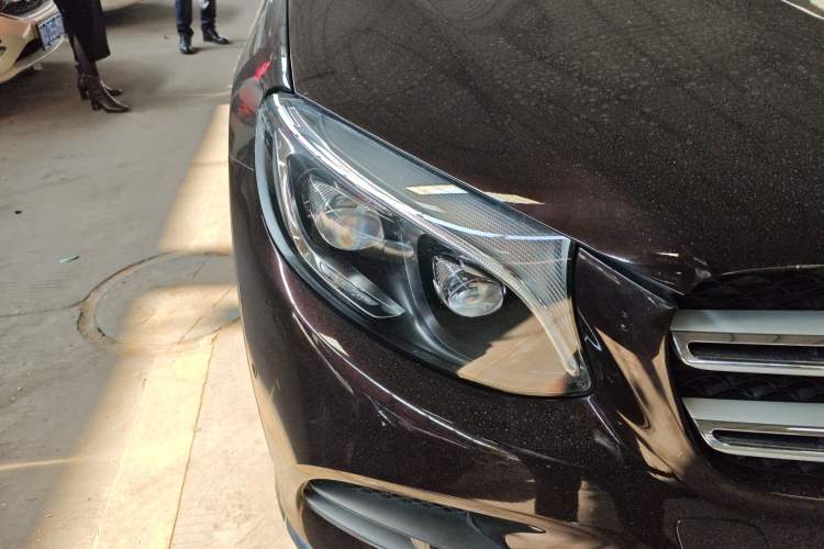 Used Mercedes-Benz GLC 2019 GLC 300 L 4MATIC Dynamic Model