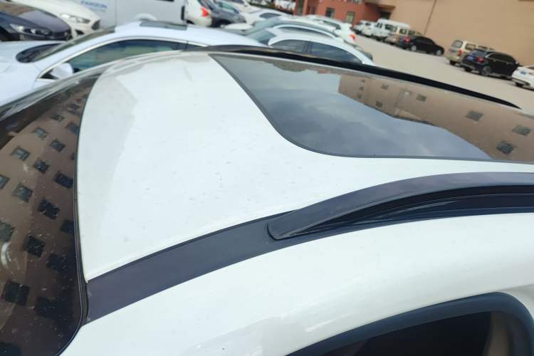 Used Wey VV7 2017 2.0T Ultra-Luxury Version
