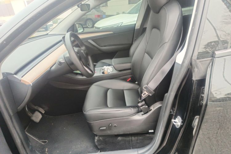 Used Tesla Model Y 2021 Standard Range Rear-Wheel Drive Version