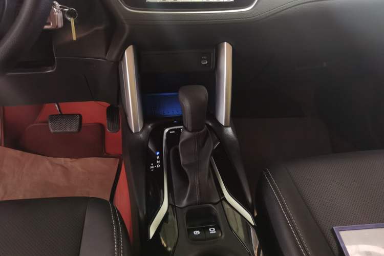 Used Toyota FRONTLANDER 2024 2.0L CVT Elite Edition
