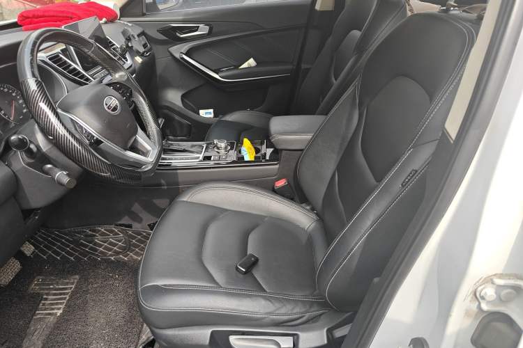 Used FAW Senya R9 2018 1.2T Automatic Luxury Smart Edition