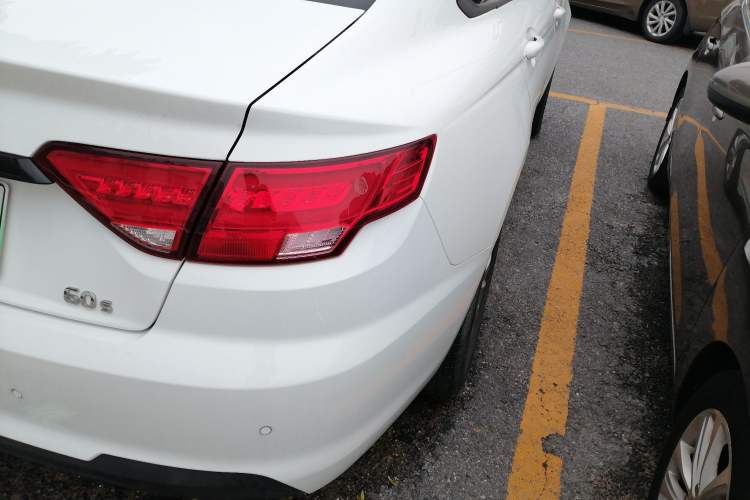 Used Livan Maple 60s 2022 Easy-to-Replace Version Lithium Iron Phosphate
