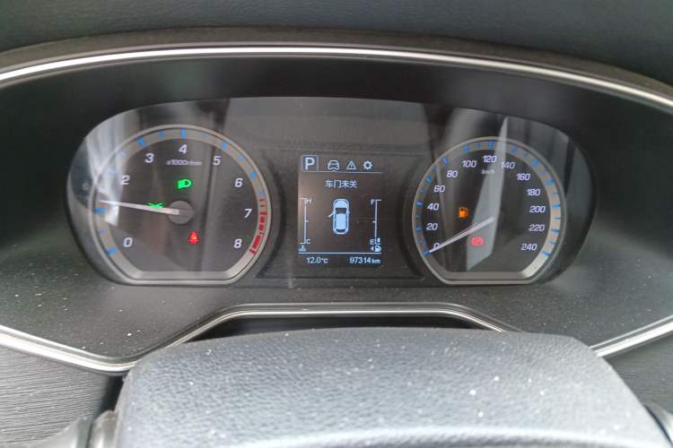Used CHANGAN OSHAN X7 2020 1.5T Automatic Luxury Version
