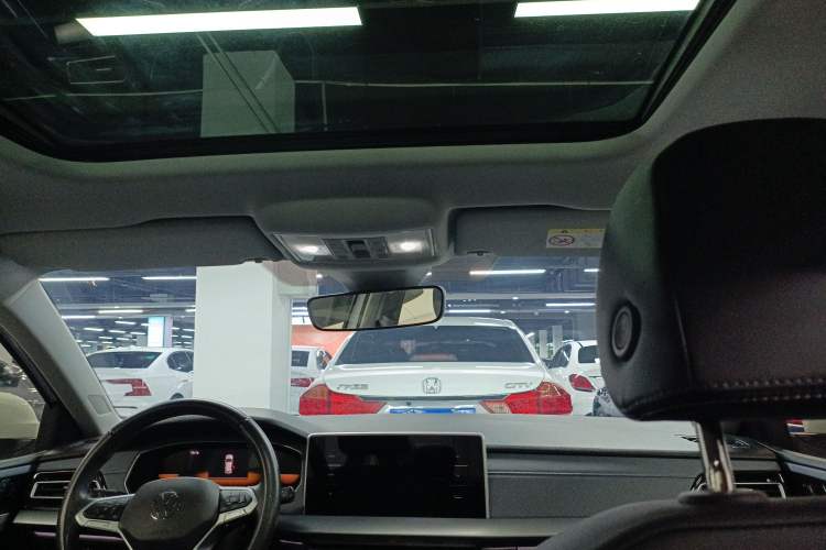 Used Volkswagen Lavida 2023 300TSI DSG Full-Comfort Edition