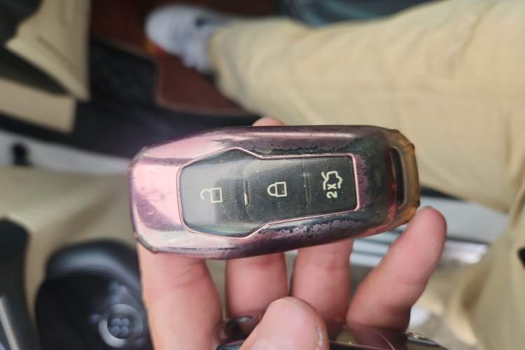 Used Ford Edge 2015 2.0T GTDi Two-Wheel-Drive Elite Edition
