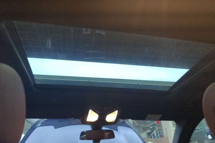 Used BMW 5 Series 2022 Second Facelift 525Li M Sport Package
