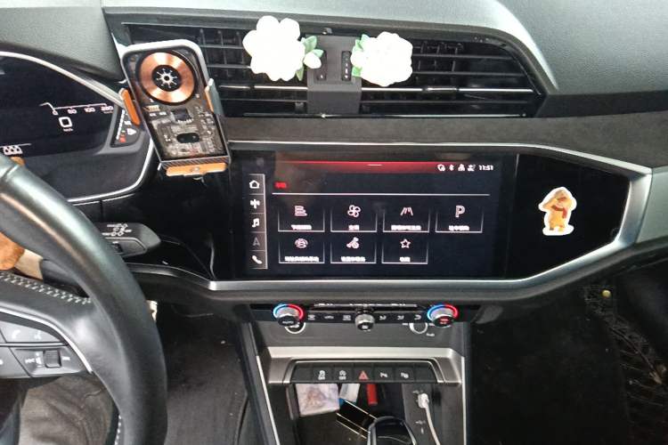 Used Audi Q3 2021 35 TFSI Fashion Dynamic Model