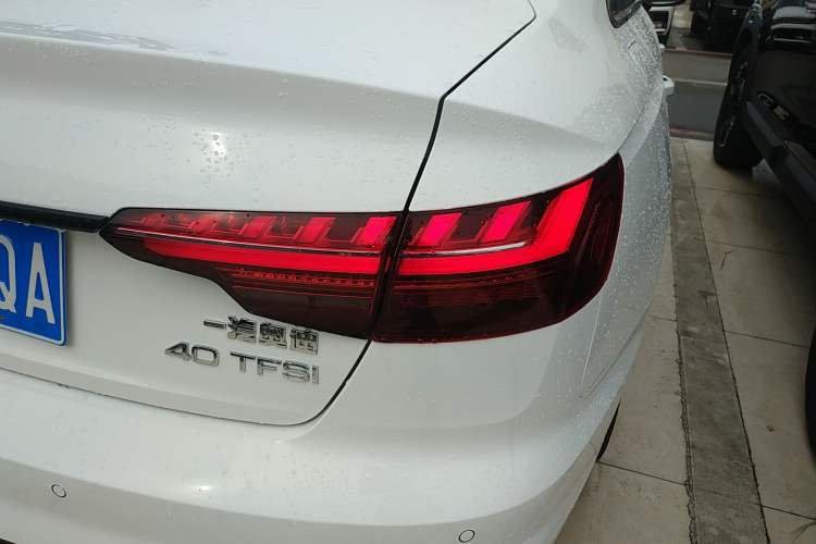 Used Audi A4L 2023 40 TFSI Luxury Dynamic Model Exterior 3