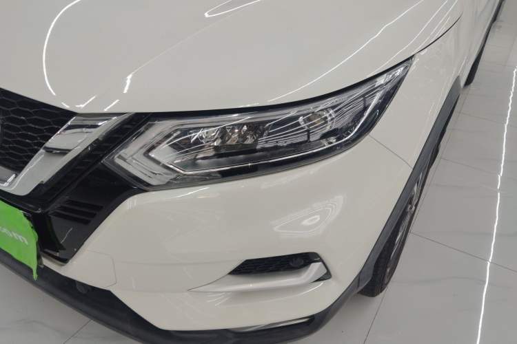 Used Nissan Qashqai 2021 2.0L CVT Luxury Navigation Edition Left Front Headlight