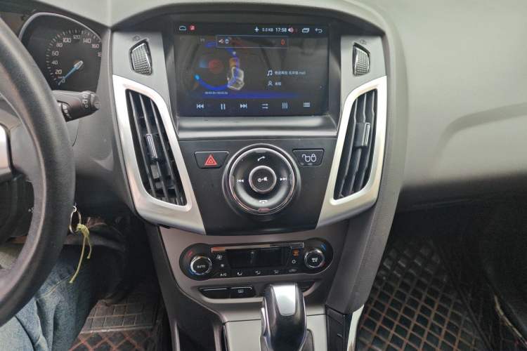 Used Ford Focus 2012 Hatchback 1.6L Automatic Fashion Edition