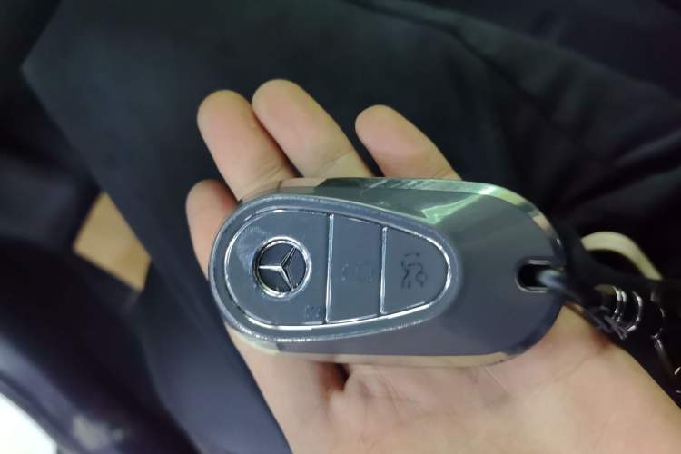 Used Mercedes-Benz C-Class 2024 C 260 L Sport Edition Vehicle Key