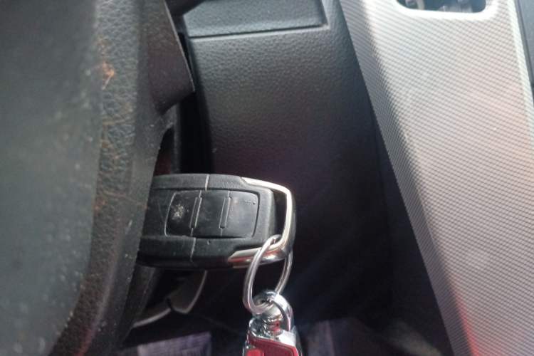 Used Luxgen U6 SUV 2015 1.8T Fashion Edition Vehicle Key