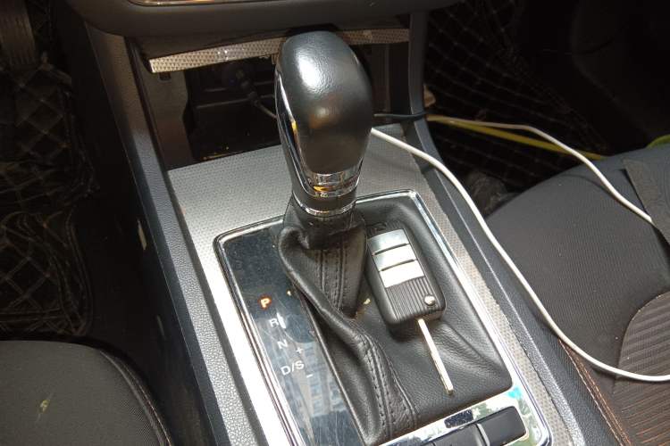 Used Roewe i6 2019 PLUS 1.6L CVT 4G Connected Luxury Deluxe Edition