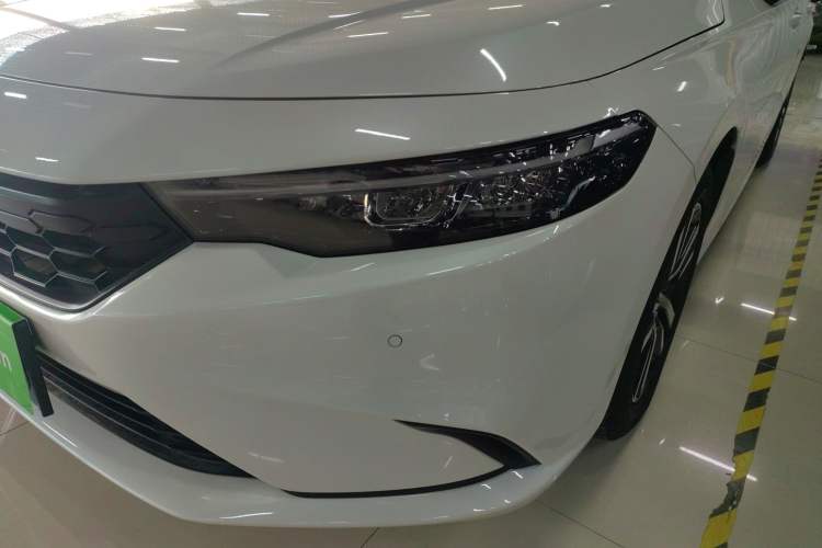 Used Honda Integra 2023 240TURBO CVT Leading Edition
