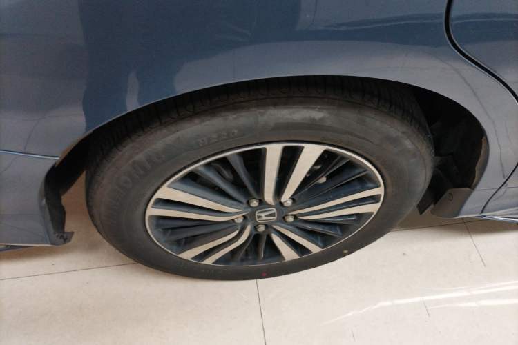 Used Honda Odyssey 2021 2.0L Rui·Smart Edition Right Rear Wheel Hub