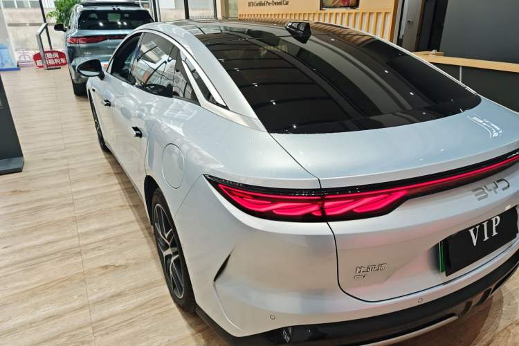 Used BYD Han L 2025 EV Four-Wheel Drive LiDAR Flagship Model