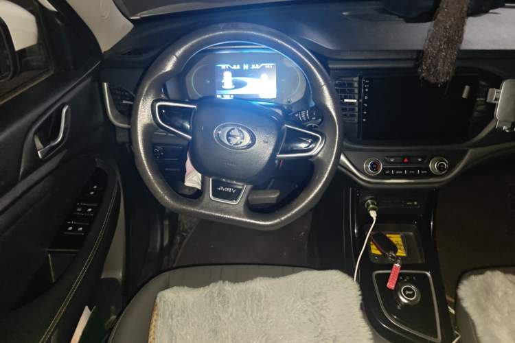 Used JMEV Ezi EX5 2018 Comfort Edition Steering Wheel