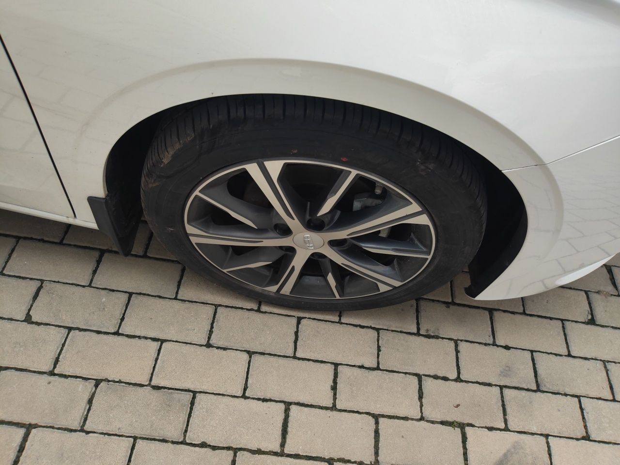 Geely Auto Emgrand 2023 4th Generation Champion Edition 1.5L CVT Prestige Model — снимка 8