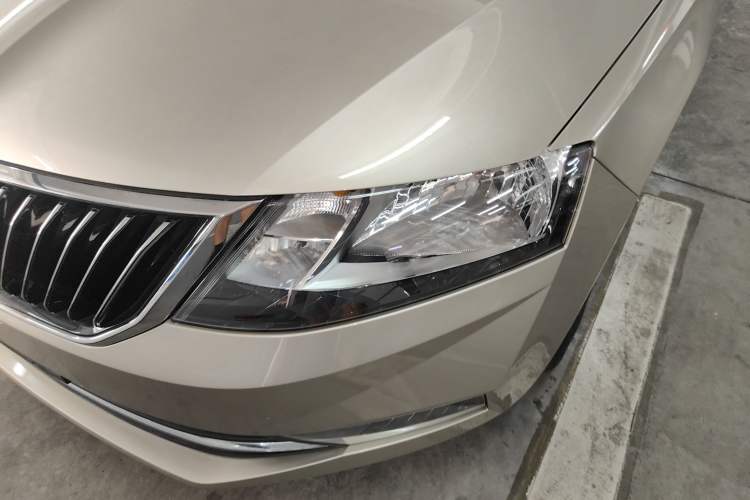 Used Skoda Rapid 2019 1.5L Automatic Comfort Edition China VI Standard