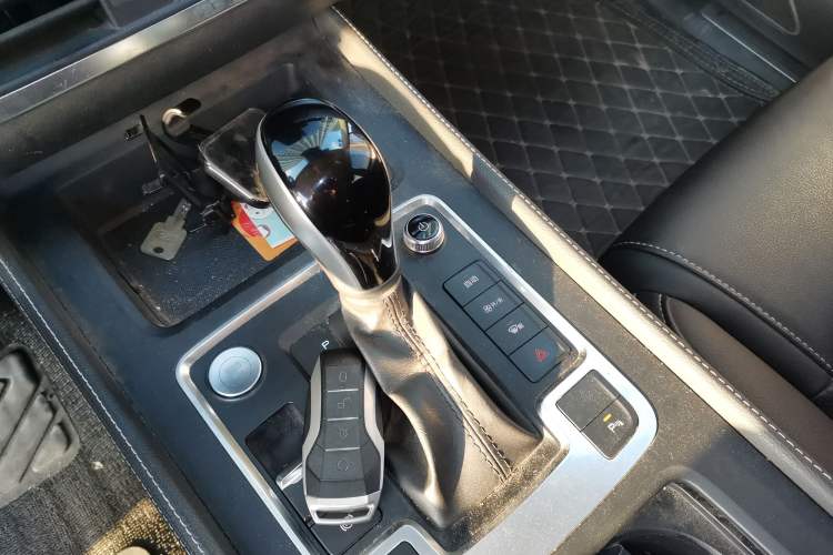 Used BYD Tang 2019 2.0T Automatic SmartConnect Prestige 5-Seater China VI Standard