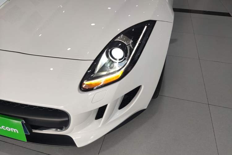 Used Jaguar F-TYPE 2016 3.0 SC Hardtop Version