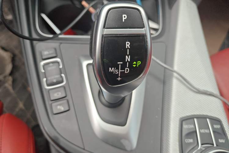 Used BMW 3 Series GT 2019 320i M Sport Gear Lever