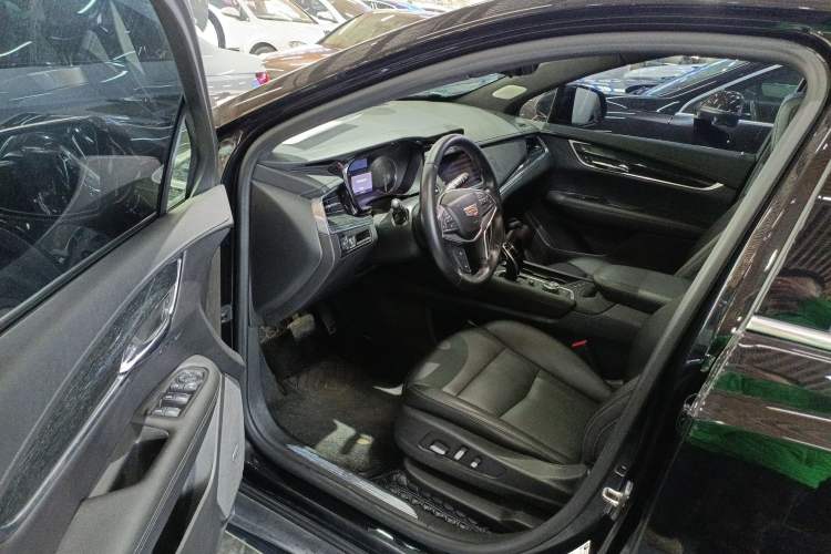 Used Cadillac XT5 2021 28T Four-Wheel Drive Luxury Version