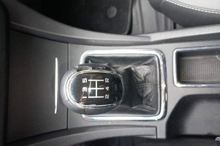 Used Geely Auto Emgrand 2017 Sedan Million Edition 1.5L Manual - Upward Version