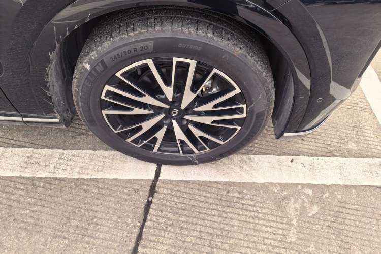 Used CHANGAN NEVO Q07 2025 215 Flagship Edition Right Front Wheel Hub