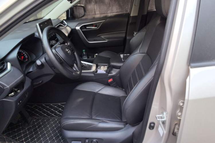 Used Toyota Wildlander 2020 2.0L CVT Two-Wheel Drive Luxury Edition
