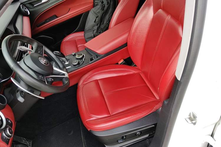 Used Alfa Romeo Stelvio 2017 2.0T 280HP Luxury Edition