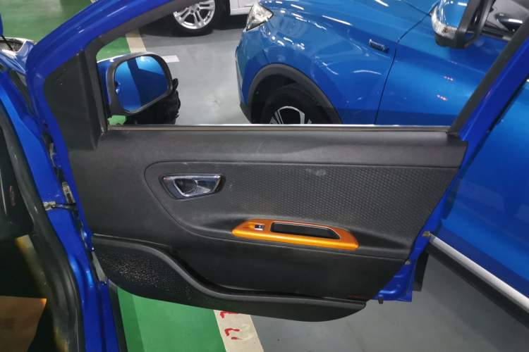 Used Geely Auto Vision X1 2017 1.3L Automatic Player Edition