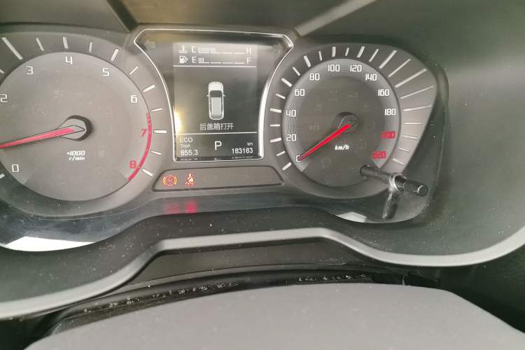 Used GAC Trumpchi GS4 2017 235T Automatic Two-Wheel Drive Elite Edition Odometer Close Up