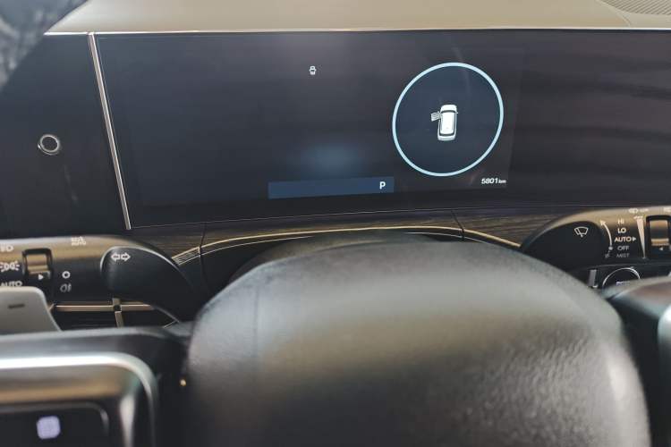 Used Hyundai Santa Fe 2024 2.0T Connoisseur Ultra Instrument Cluster